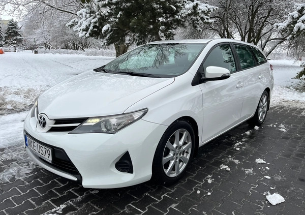 Toyota Auris cena 28800 przebieg: 282315, rok produkcji 2015 z Kętrzyn małe 436